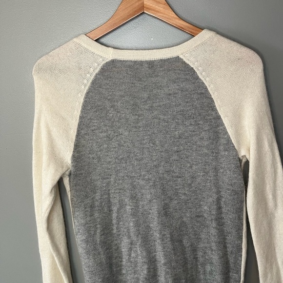 GAP Angora Rabbit Hair Wool Blend Oatmeal Heather Grey Colorblock Cardigan - Picture 5 of 11